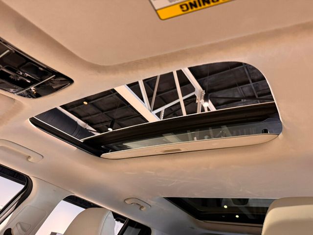 2024 Hyundai Santa Fe LocalTrade/Calligraphy/Htd&CldSeats/PanoRoof/HtdSteerWheel/NAV - 22995255 - 10