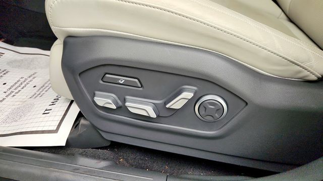 2024 Hyundai Santa Fe Hybrid Calligraphy AWD - 23019074 - 11