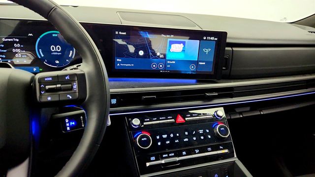 2024 Hyundai Santa Fe Hybrid Calligraphy AWD (34 mpg) - 22978294 - 13