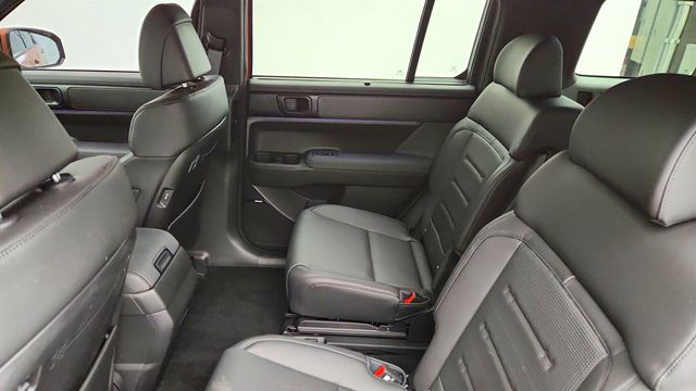 2024 Hyundai Santa Fe Hybrid Calligraphy AWD (34 mpg) - 22978294 - 17