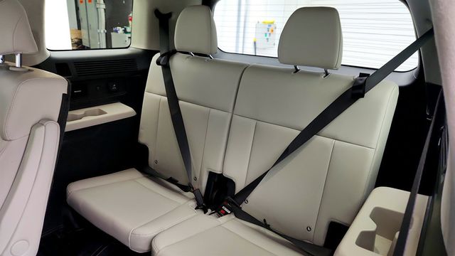 2024 Hyundai Santa Fe Hybrid Calligraphy AWD w/ Panoramic Sunroof - 23000332 - 21