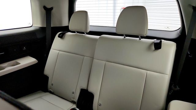 2024 Hyundai Santa Fe Hybrid Calligraphy AWD w/ Tow Hitch - 23019075 - 21