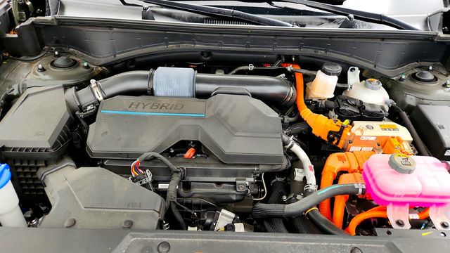 2024 Hyundai Santa Fe Hybrid Calligraphy AWD w/ Tow Hitch - 23019075 - 27