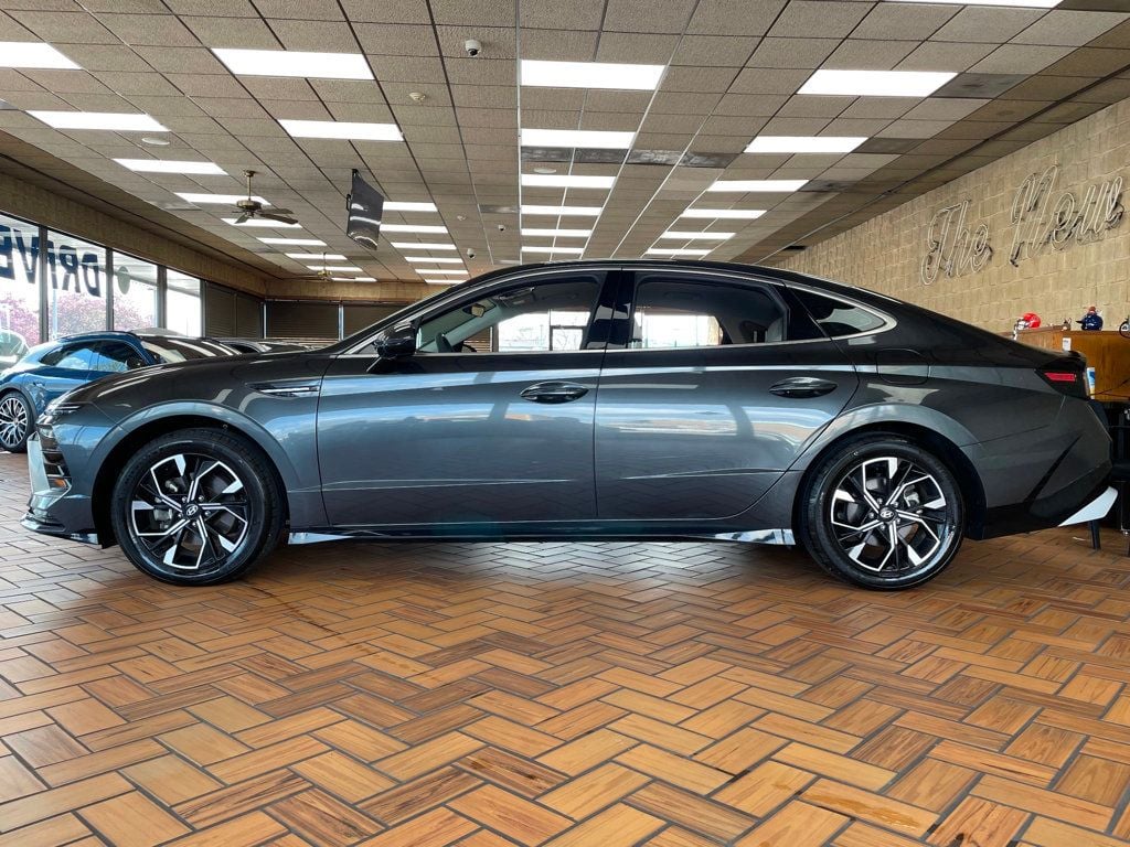 2024 Hyundai Sonata SEL 2.5L - 23015068 - 4