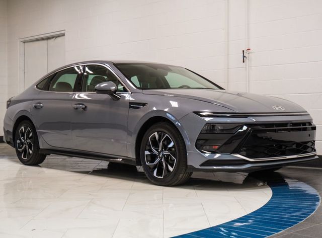 2024 Hyundai Sonata SEL's photo