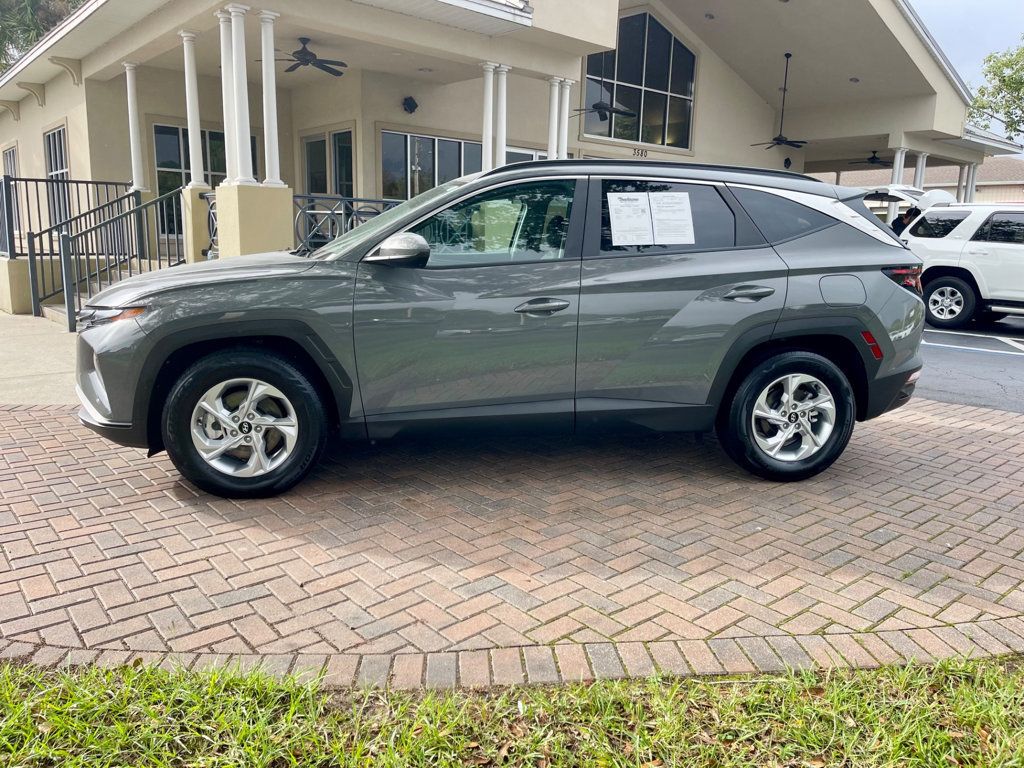 2024 Hyundai Tucson SEL photo 2