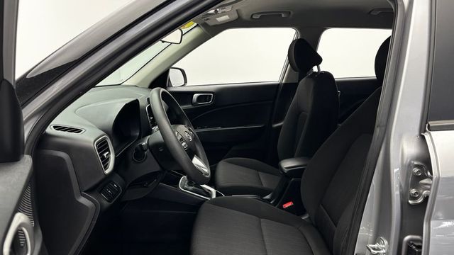 2024 Hyundai Venue SE IVT - 23014793 - 9