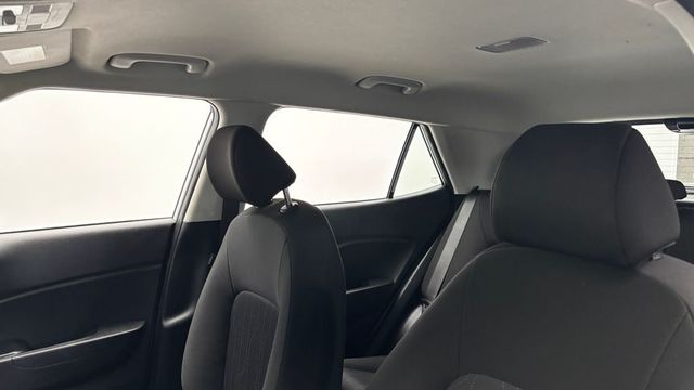 2024 Hyundai Venue SE IVT - 23014793 - 13