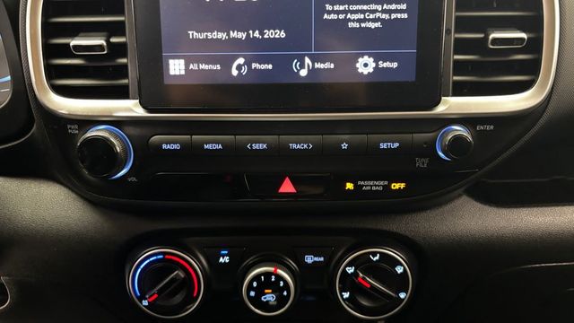 2024 Hyundai Venue SE IVT - 23014793 - 22