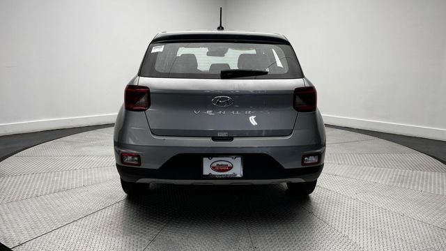 2024 Hyundai Venue SE IVT - 23014793 - 32