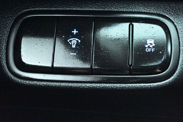 2024 Hyundai Venue SEL IVT - 23080651 - 20