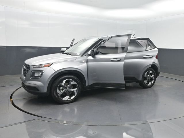 2024 Hyundai Venue SEL IVT - 23042421 - 38