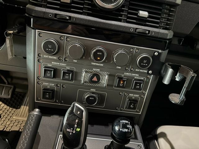 2024 INEOS Grenadier Fieldmaster/4x4/20"Wheels/KingShocks/HtdSeats/AuxSwitches/NAV - 22922715 - 17