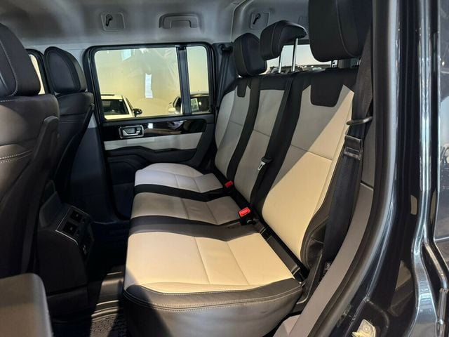 2024 INEOS Grenadier Fieldmaster/4x4/20"Wheels/KingShocks/HtdSeats/AuxSwitches/NAV - 22922715 - 23