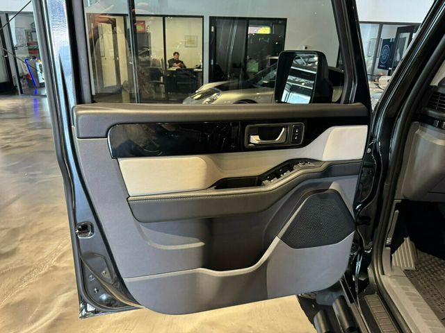 2024 INEOS Grenadier Trialmaster/4x4/20"Wheels/KingShocks/HtdSeats/AuxSwitches/NAV - 22922715 - 8