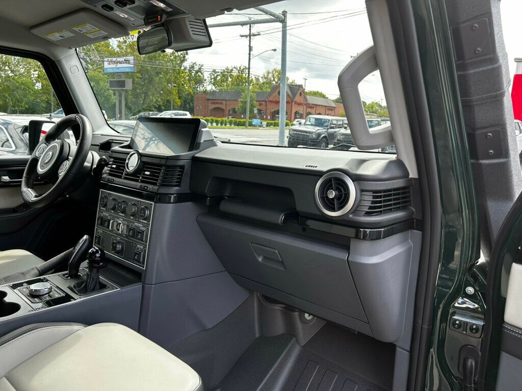 2024 INEOS Grenadier Trialmaster/Heated Leather Seats/Lane Departure Waring/NAV - 22921567 - 21