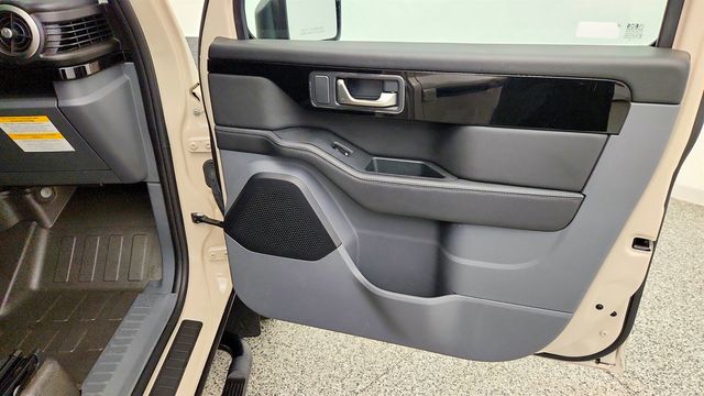 2024 INEOS Grenadier Station Wagon Fieldmaster Edition w/ Exterior Utility Belt & Privacy Glass - 23075513 - 23