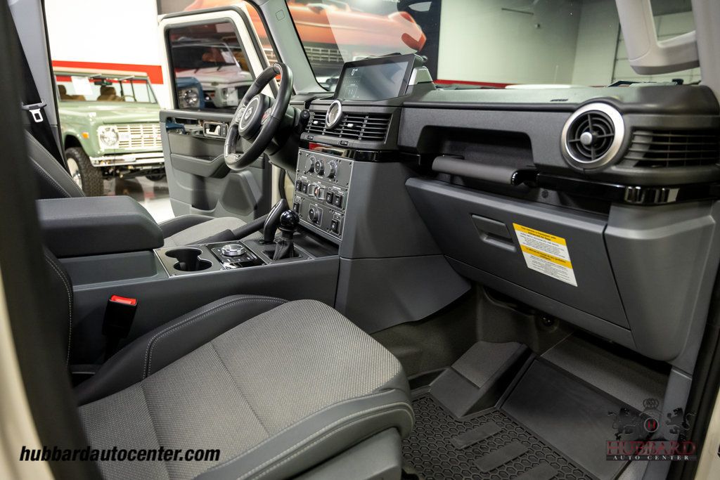 2024 INEOS Grenadier Station Wagon Trialmaster Edition 4x4 - 22983858 - 25