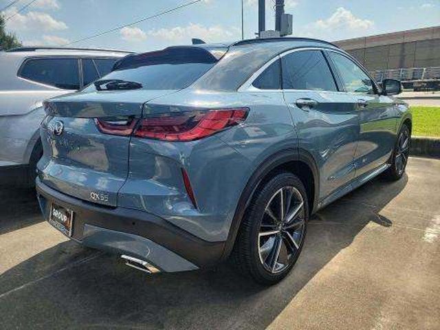 2024 Infiniti QX55 Essential photo 2