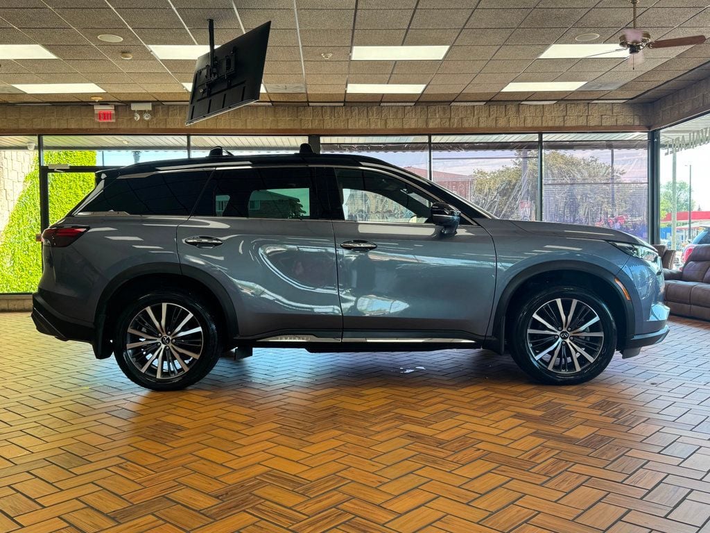 2024 Infiniti QX60 Autograph AWD photo 4