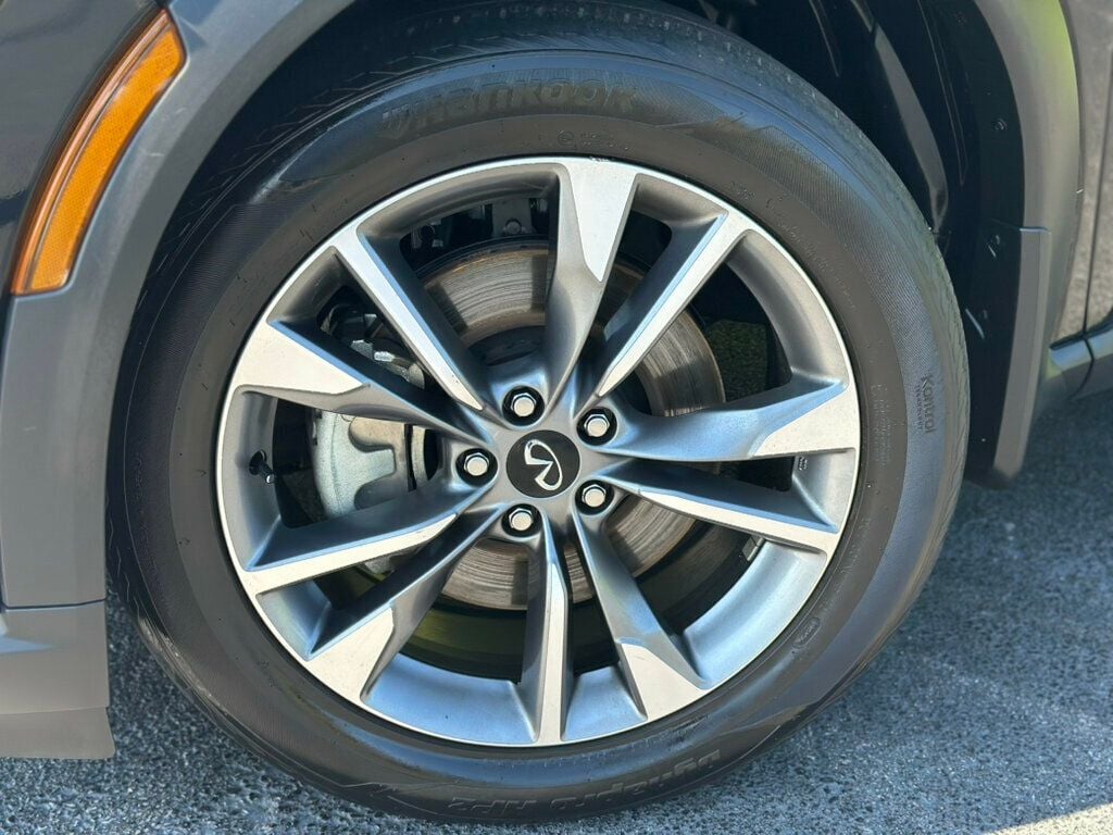 2024 Infiniti QX60 Luxe AWD photo 2