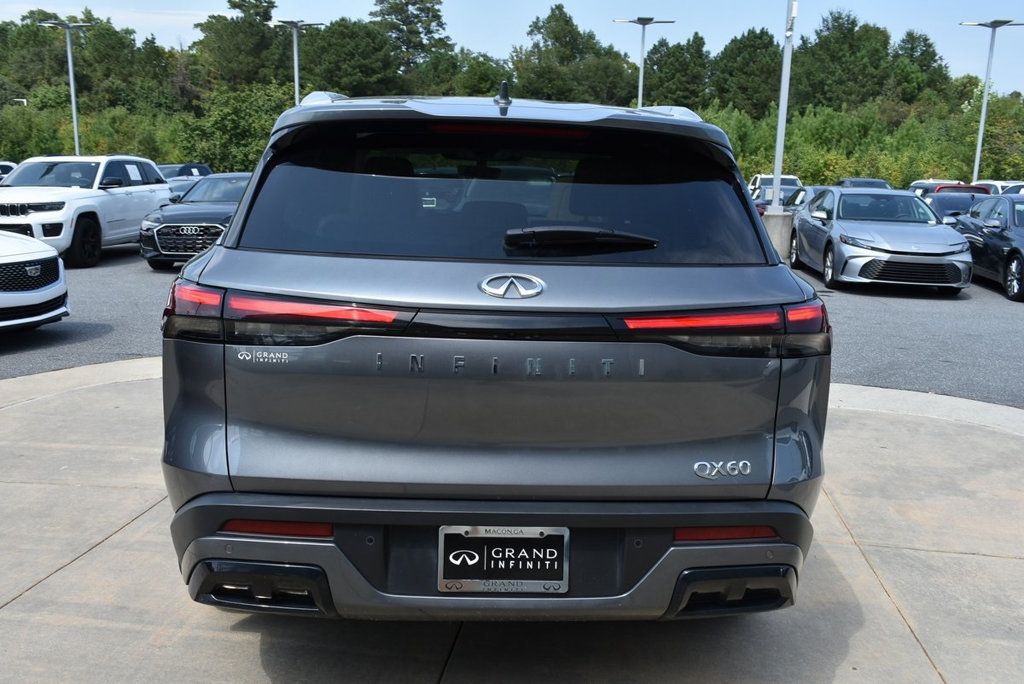 2024 Infiniti QX60 Luxe photo 13
