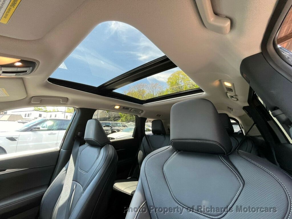 2024 Infiniti QX60 Pure AWD photo 12