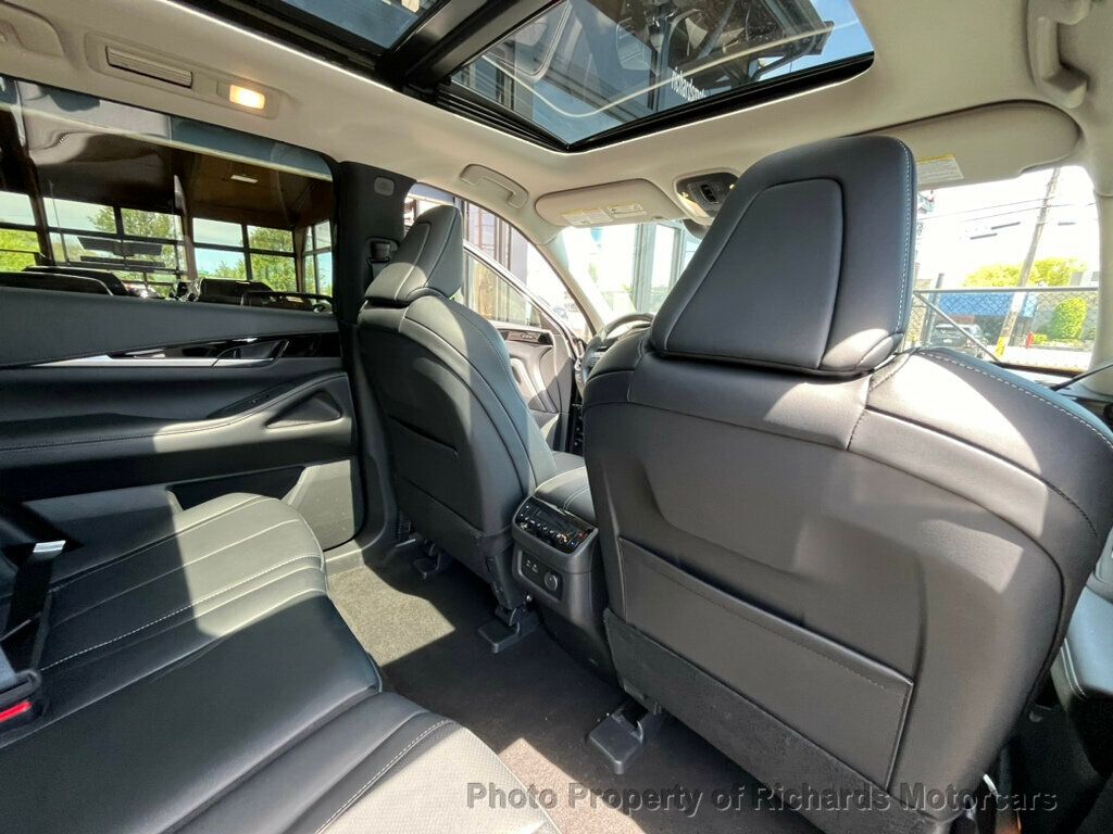 2024 Infiniti QX60 Pure AWD photo 17
