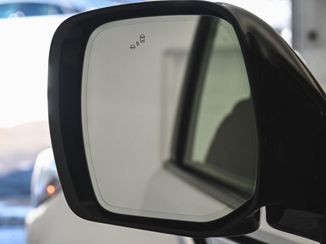 2024 INFINITI QX80 LUXE - 22971525 - 40