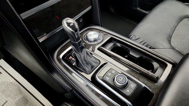 2024 INFINITI QX80 LUXE AWD - 23018394 - 16