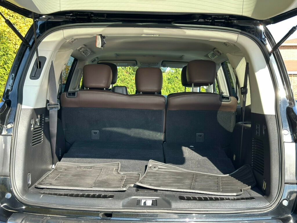 2024 Infiniti QX80 Premium Select photo 2