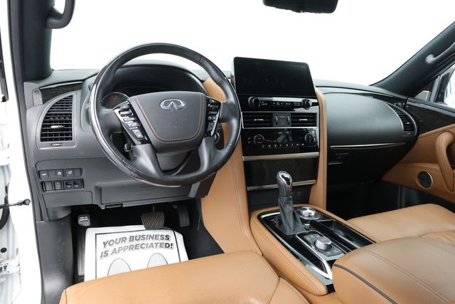 2024 INFINITI QX80 SENSORY AWD w/ Dark Chrome Appearance Pkg & Radiant Kick Plates - 22936766 - 9