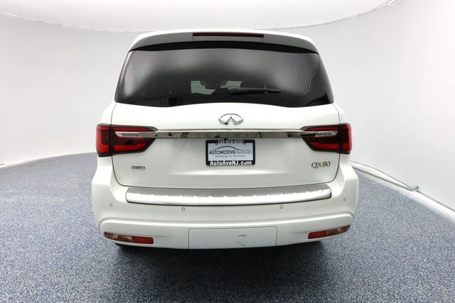 2024 INFINITI QX80 SENSORY AWD w/ Dark Chrome Appearance Pkg & Radiant Kick Plates - 22936766 - 3