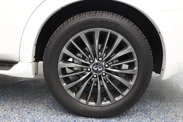 2024 INFINITI QX80 SENSORY AWD w/ Dark Chrome Appearance Pkg & Radiant Kick Plates - 22936766 - 5