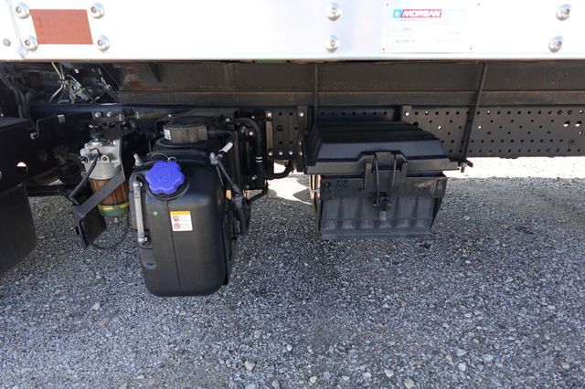 2024 Isuzu NPR HD (18ft Box w/ Lift Gate) - 22922801 - 27