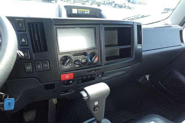 2024 Isuzu NPR HD (18ft Box w/ Lift Gate) - 22922801 - 36