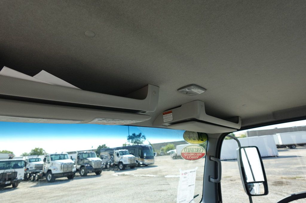 2024 Isuzu NPR HD (18ft Box w/ Lift Gate) - 22922801 - 39