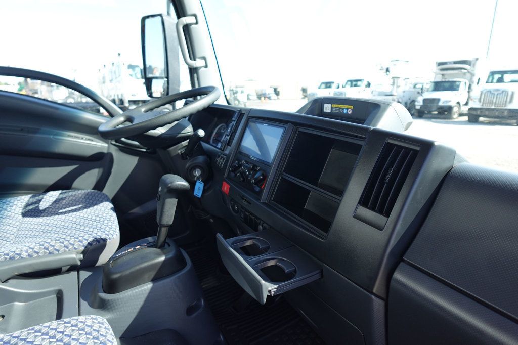 2024 Isuzu NPR HD (18ft Box w/ Lift Gate) - 22922801 - 50