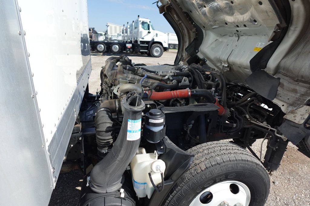 2024 Isuzu NPR HD (18ft Box w/ Lift Gate) - 22922801 - 55