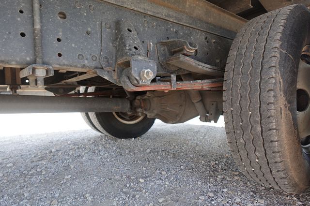 2024 Isuzu NPR HD (18ft Box w/ Lift Gate) - 22926134 - 23