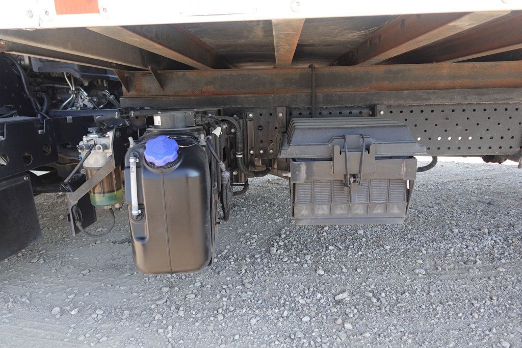 2024 Isuzu NPR HD (18ft Box w/ Lift Gate) - 22926134 - 26