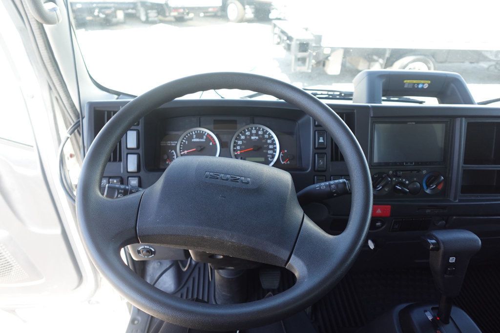2024 Isuzu NPR HD (18ft Box w/ Lift Gate) - 22926134 - 33