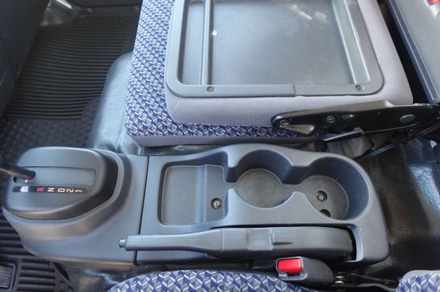 2024 Isuzu NPR HD (18ft Box w/ Lift Gate) - 22926134 - 39