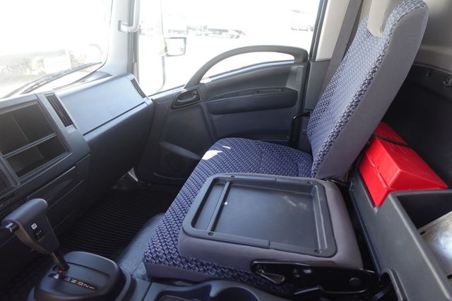 2024 Isuzu NPR HD (18ft Box w/ Lift Gate) - 22926134 - 40