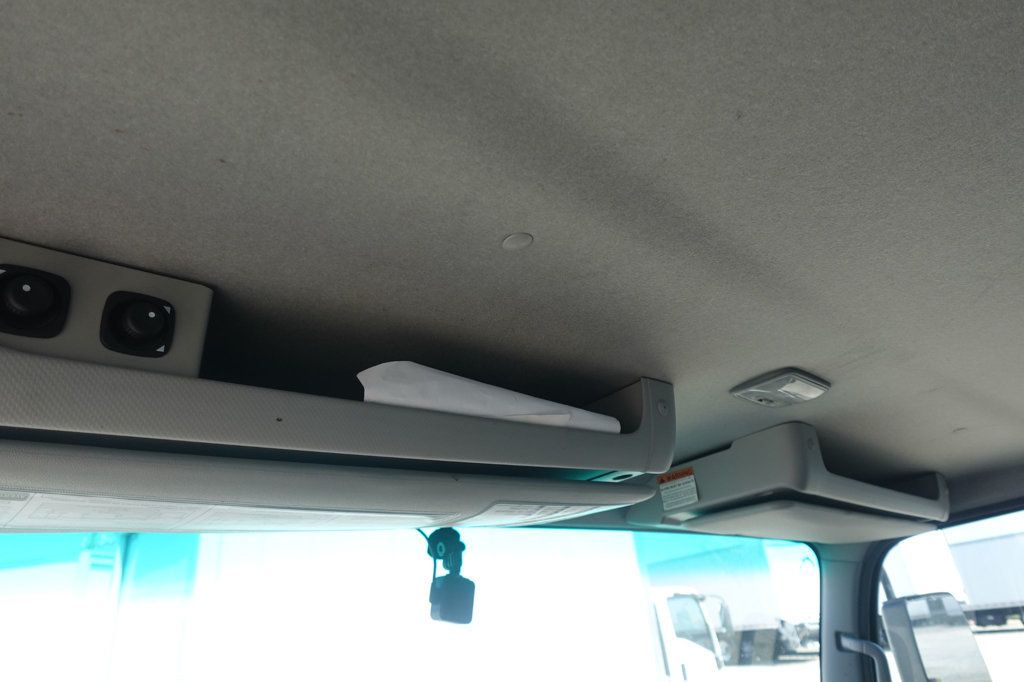 2024 Isuzu NPR HD (18ft Box w/ Lift Gate) - 22926134 - 44