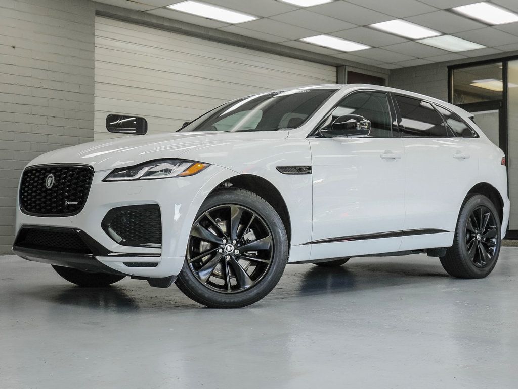 Jaguar F-PACE photo 2