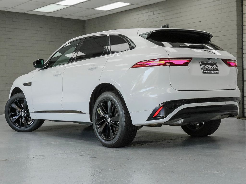 Jaguar F-PACE photo 35