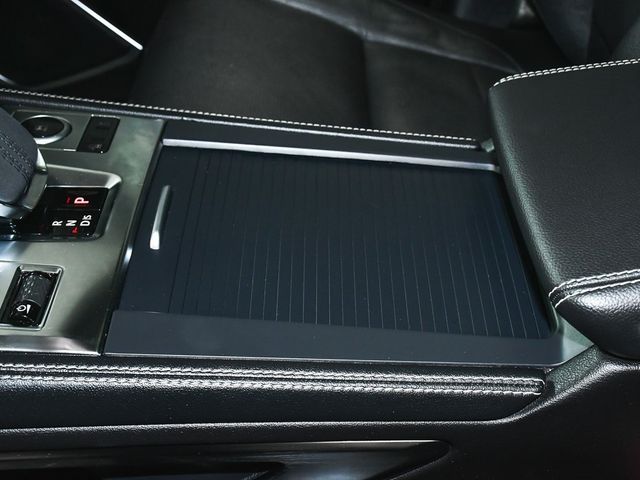 2024 Jaguar F-PACE P250 R-Dynamic S - 22977902 - 43