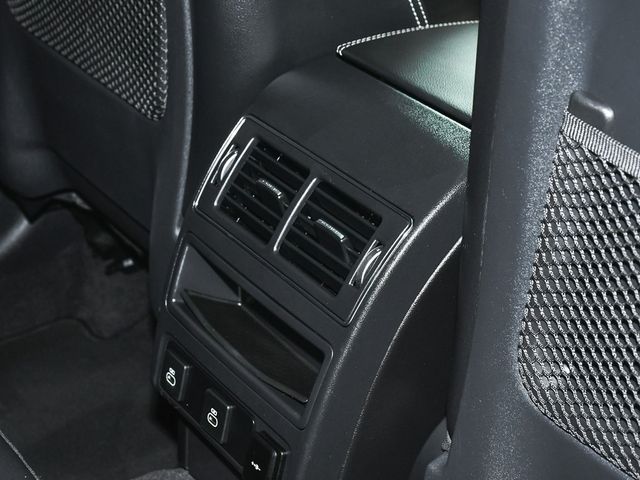 2024 Jaguar F-PACE P250 R-Dynamic S - 22977902 - 52