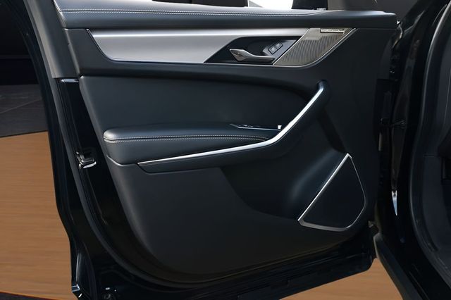 2024 Jaguar F-PACE P250 R-Dynamic S - 22980226 - 19